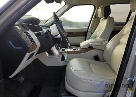 2018 Land Rover Range Rover Hse z USA, uszkodzony, nr VIN SALGS2SV0JA389983